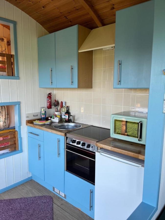 Campsite Reef Shepherds Hut